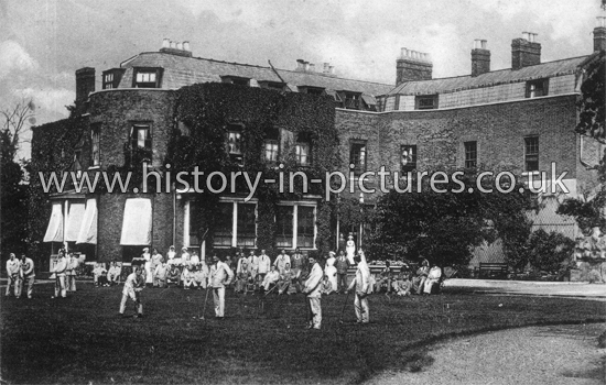Croquet on the lawn, Livingstone College Hospital, Leyton, London. c.1917